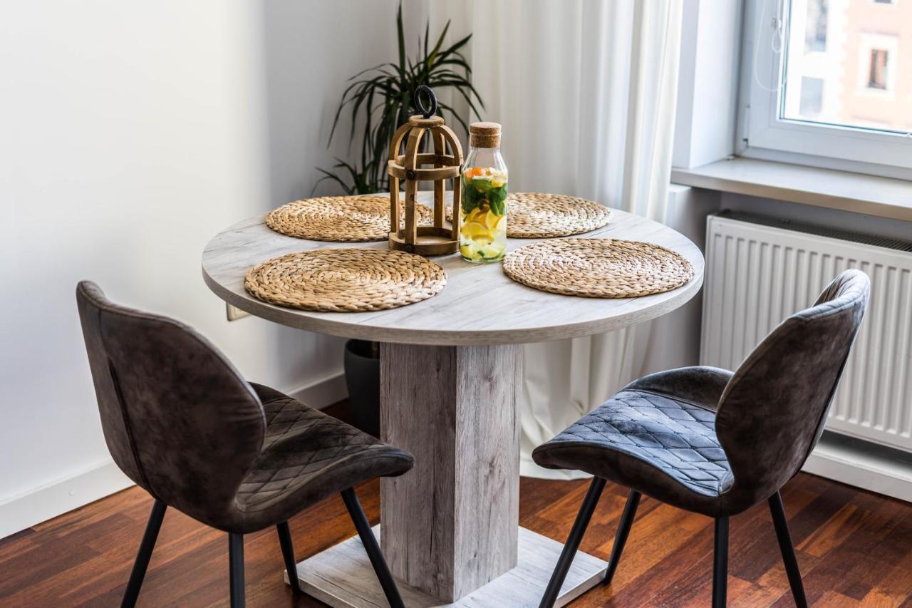 Rynek 45 Apartament วรอตซวาฟ ภายนอก รูปภาพ